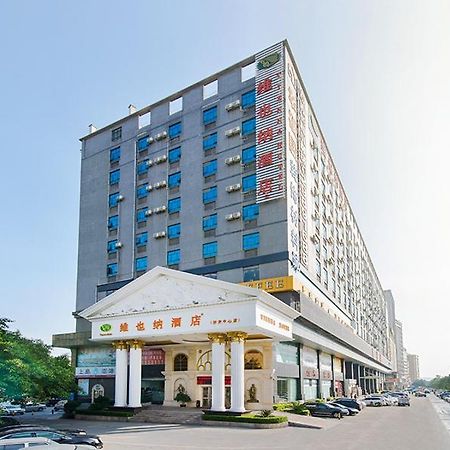 维也纳酒店深圳沙井中心路店 外观 照片